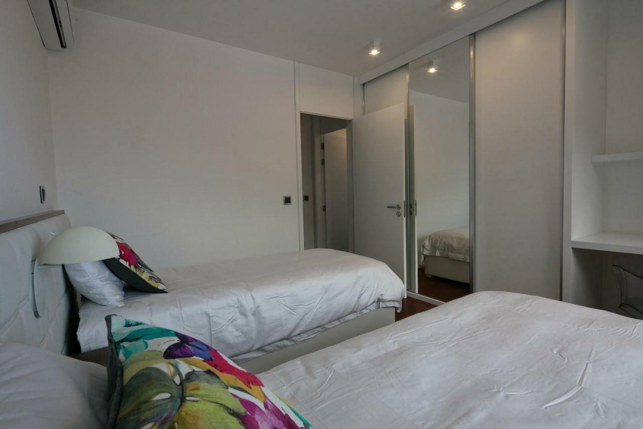 Spacious Luxury Holiday Apartment With A Great View, Funchal, Free Wifi And Parking Екстериор снимка